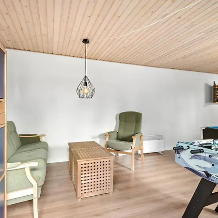 Prázdninový dům 4 Bedroom Amazing In Ans By