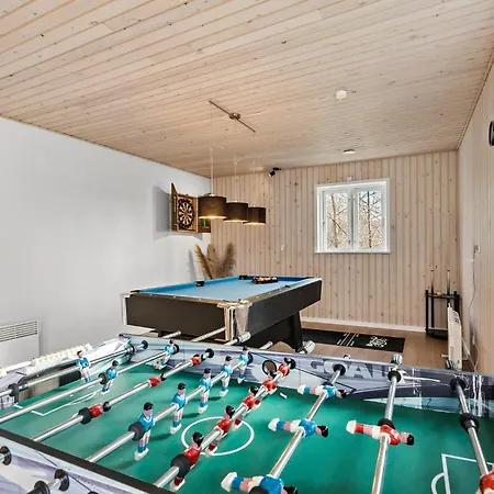 Prázdninový dům 4 Bedroom Amazing In Ans By *